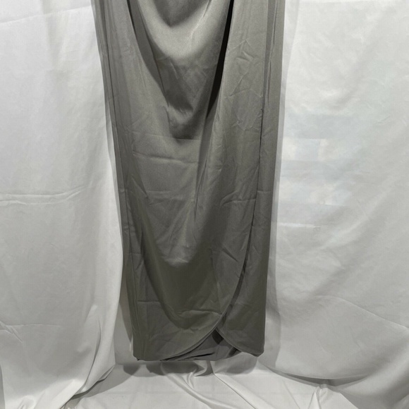 NWT La Femme [SZ 6 ] Surplice Off the Shoulder Column Gown in Pewter‎ - Picture 9 of 12